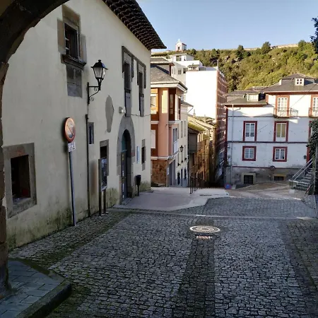 Apartment Calle Olavarrieta 16 Bajo Luarca